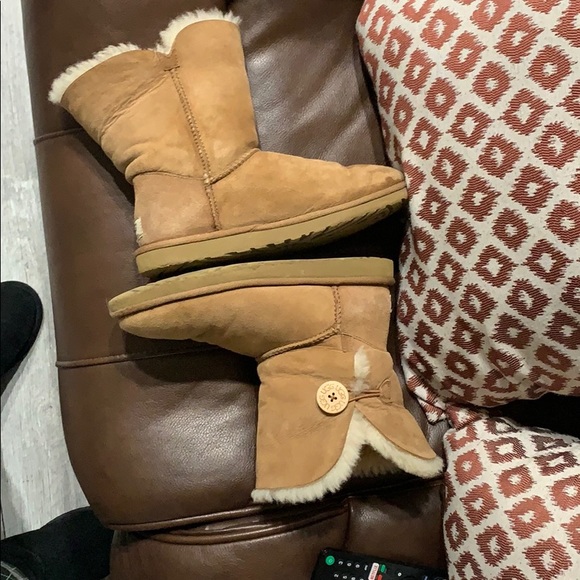 Authentic Ugg’s with Button - Picture 10 of 10